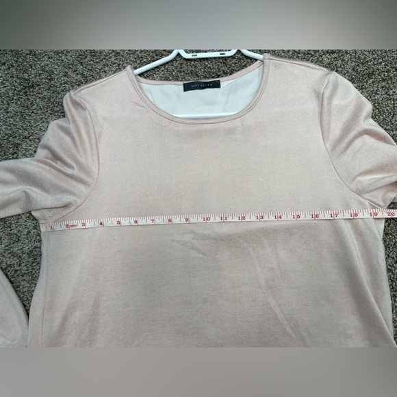 Suzy Shier Top - Picture 7 of 8